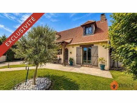 maison de 6 pièces de luxe en vente à isles-lès-villenoy  île-de-france