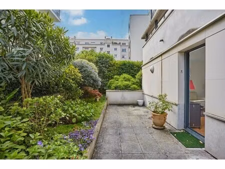 boulogne-billancourt  île-de-france  france with id 2887007856