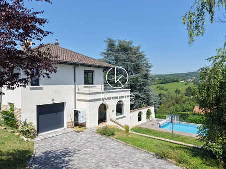 achat maison 7 pièces 210m²