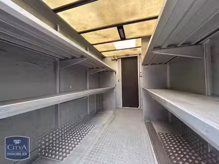 parking à louer 16.12 m² - neaux (42) - 60€