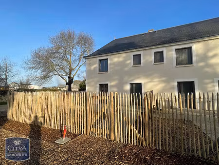maison à louer 3 pièces 61.5 m² - chinon (37) - 810€