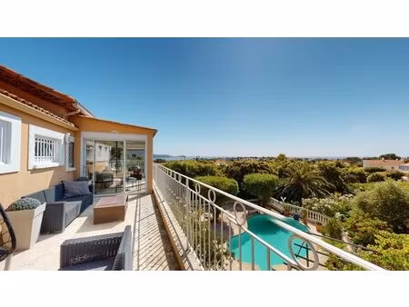 maison saint aygulf 6 pièce(s) 155 m2