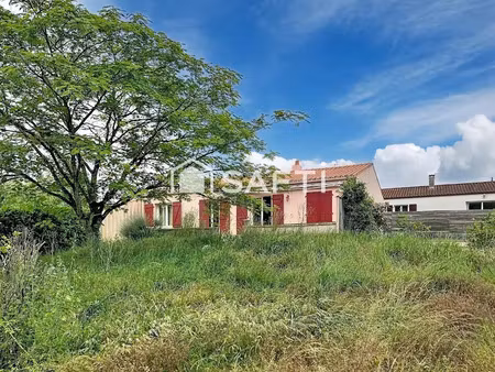 vente maison 6 pièces 95 m² à sainte-hermine (85210)  156 750 €