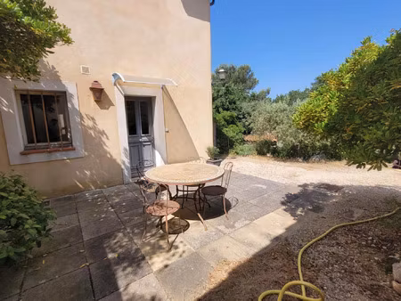 location appartement 2 pièces 27 m² à meyreuil (13590)