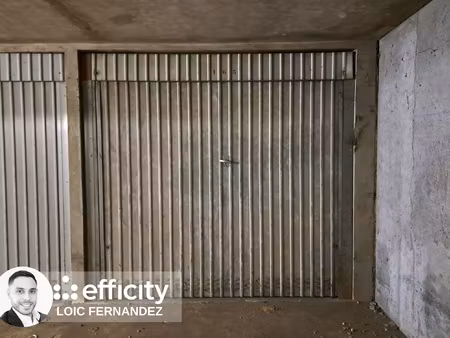 parking - 14 m²