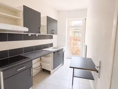 t2 13001