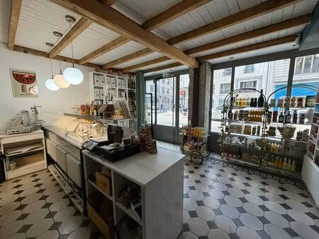 location local commercial 53m² lyon 6ème