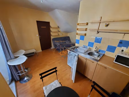 location studio meublé  centre-ville  saint affrique
