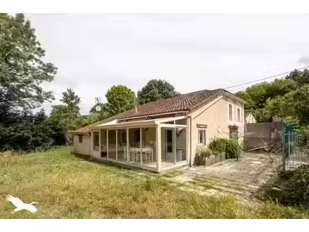 vente maison 6 pièces 170 m² à mirambeau (17150)  175 000 €