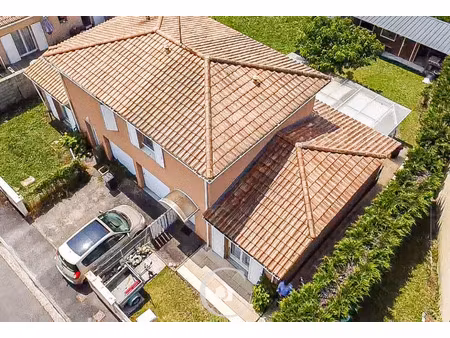jolie maison t4 - 2/3 chambres - jardin - garage box