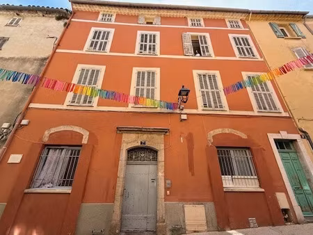 location appartement 3 pièces 61 m² à hyères (83400)