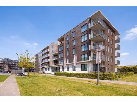 moderne assistentieflat met terras en epc a te oudenaarde