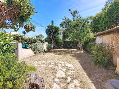 appartement de 32 60 m² à la seyne-sur-mer