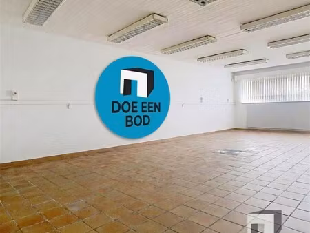 handelspand - doe een bod - kantoor van 124m2