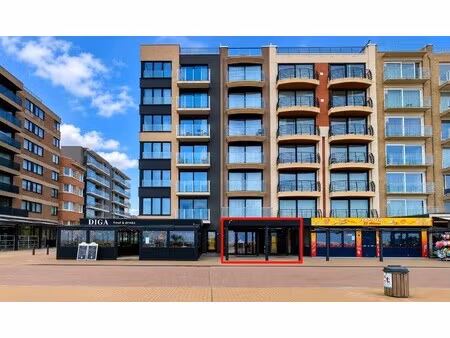 koksijde - commerciële handelspand op de zeedijk