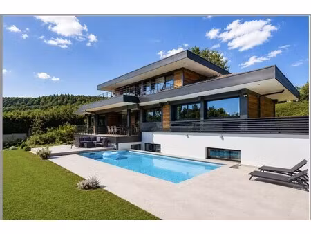 maison cuvat - 5 chambres - 454m²