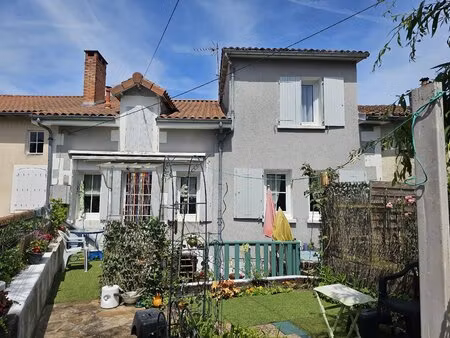 charmante maison de ville avec jardin
