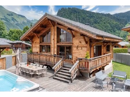 chalet magnifique de 7 chambres - proche du centre