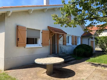 vente maison 6 pièces 145 m² à maringues (63350)  215 000 €