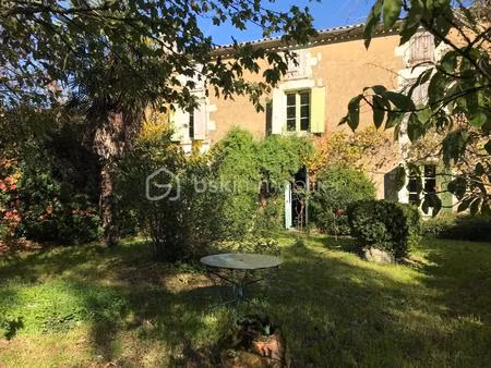 maison de 169 m² à granzay-gript