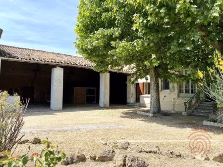maison bourgeoise avec grand terrain