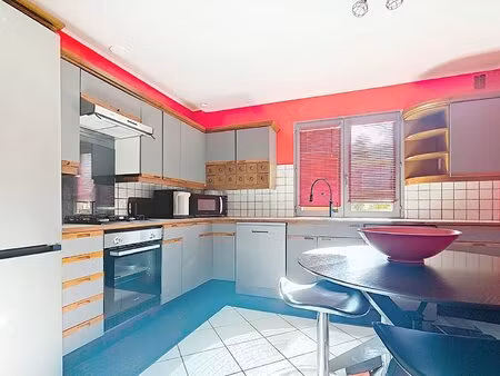 maison familiale 4 chambres sur un terrain de 1030m² à bons-en-chablais
