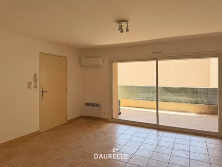 location appartement 3 pièces 56m² chateaurenard 13160