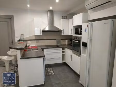 location appartement 2 pièces 52m² toulon 83000