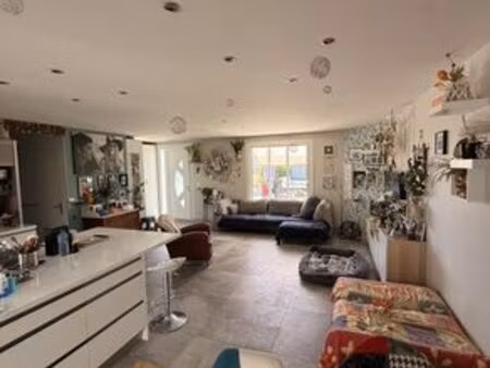 maison de prestige de 93 m2 en vente bormes-les-mimosas  provence-alpes-côte d'azur