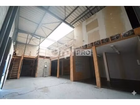 location local d’activités messimy 69510 250m²