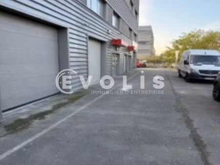 location local d’activités villeneuve la garenne 92390 136m² à 740m²