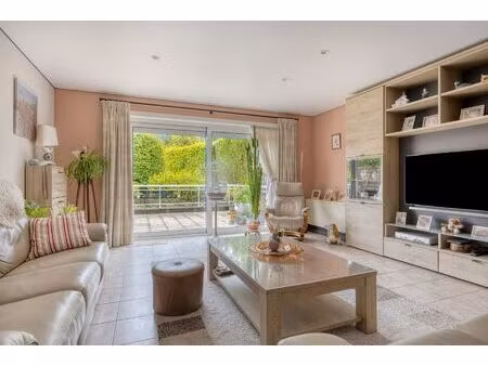 rez-de-chaussée à vendre à brusselbaan 9a sint-pieters-leeuw (rbw19202)