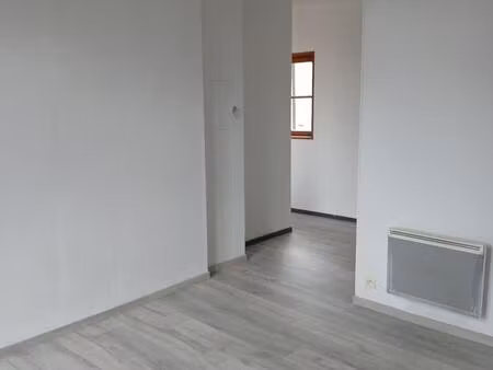 location appartement 2 pièces 51m² troyes 10000