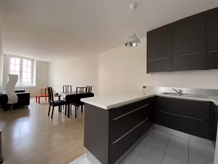 location appartement 3 pièces 77m² reims 51100