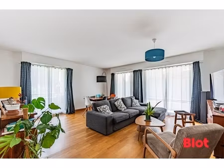 nantes saint donatien/chalatres appartement de 92m²  3 chambres  terrasses  parking et cav