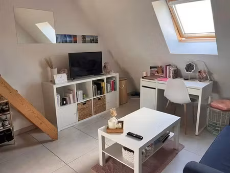 dijon - appartement 1 pièce à louer - 17m2 - 550 € cc - réf: 86839993 - bourse immobilière