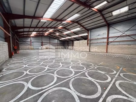 vente local d'activités 948 m²