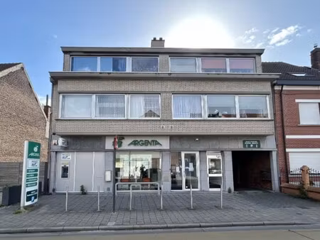 instapklare kantoorruimte van 120 m² met 4 parkeerplaatsen te gent