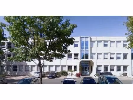 vente local d’activités montigny le bretonneux 78180 2039m²