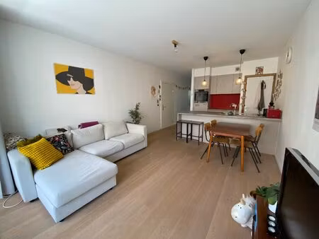 appartement te koop in berchem met 1 slaapkamer
