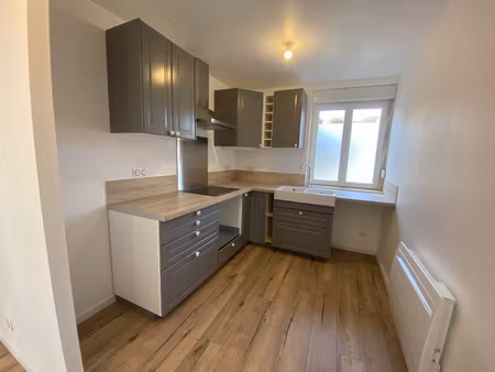 location appartement 3 pièces 56m² amiens 80000