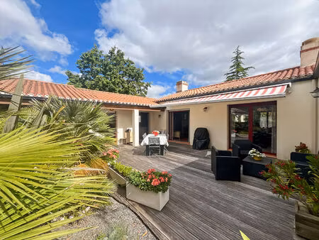 vente maison 4 pièces  158.98m²  challans