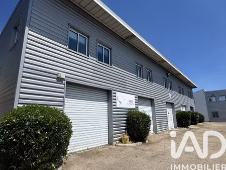 vente commerce 63 m² nîmes (30900)
