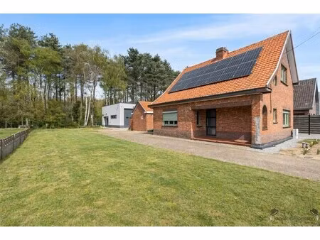 huis te koop in beringen met 4 slaapkamers