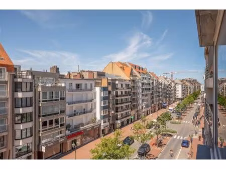 appartement à vendre à burg. frans desmidtplein 15 knokke (rbw19282)