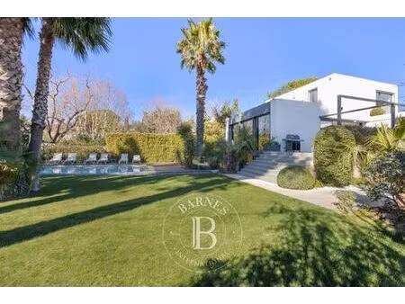 villa de luxe de 5 pièces en location marseille  provence-alpes-côte d'azur