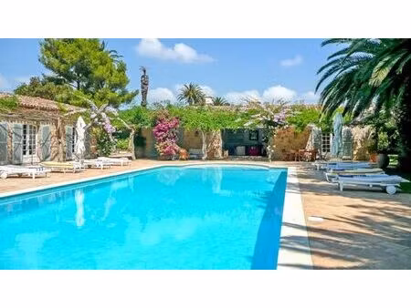 villa de 8 pièces de luxe en location la croix-valmer  provence-alpes-côte d'azur