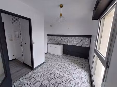 location appartement 3 pièces 70m² eu 76260