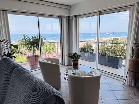 vente appartement 5 pièces bord de mer à antibes (06160) : à vendre 5 pièces bord de mer /