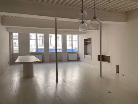 location bureaux 90 m²